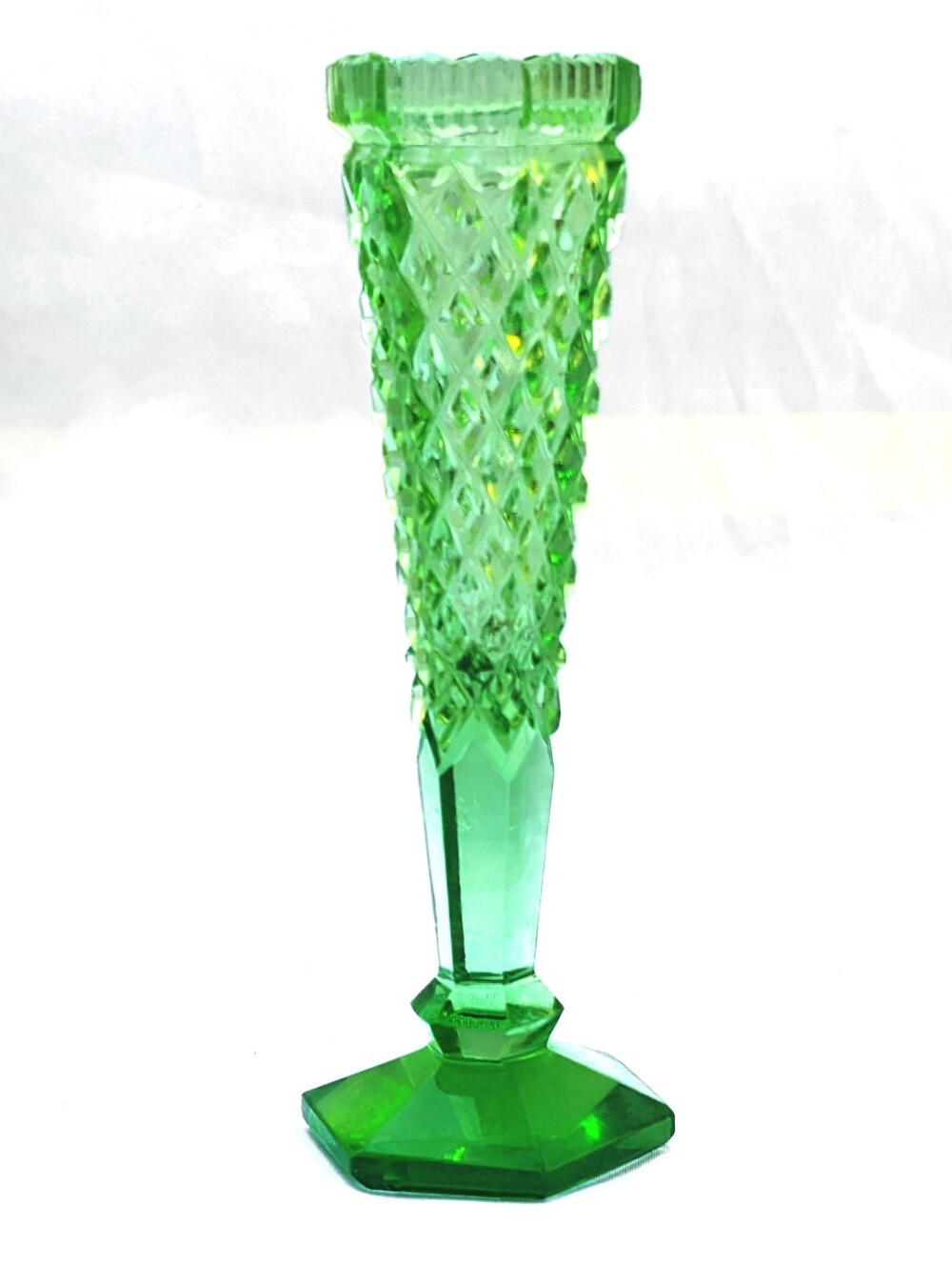 Vintage Green Uranium Vaseline Diamond Pattern Indiana Glass Bud Vase